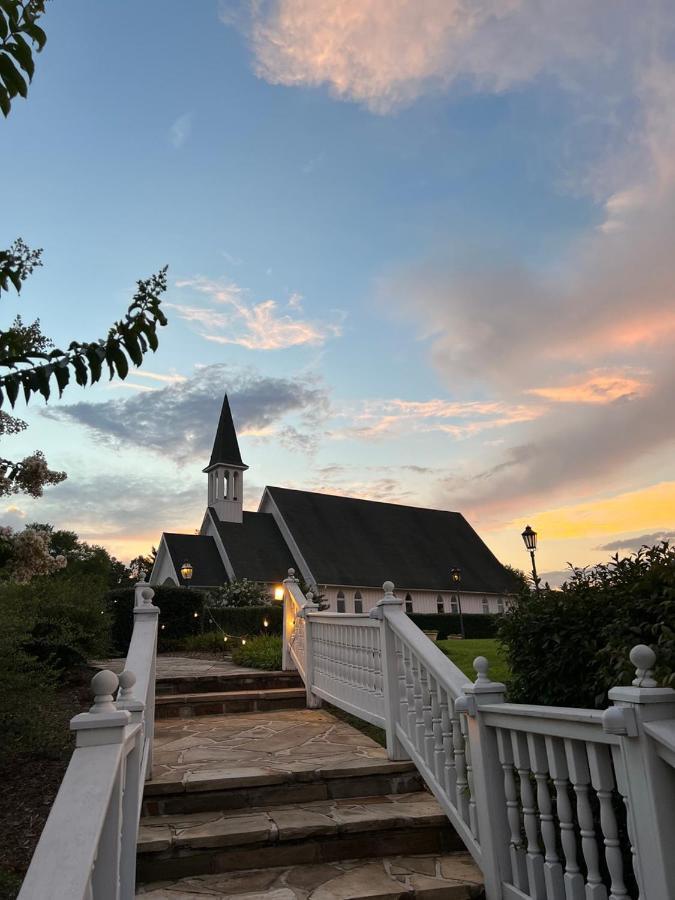 Whitestone Country Inn Kingston Екстериор снимка
