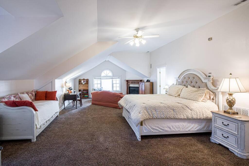 Whitestone Country Inn Kingston Екстериор снимка