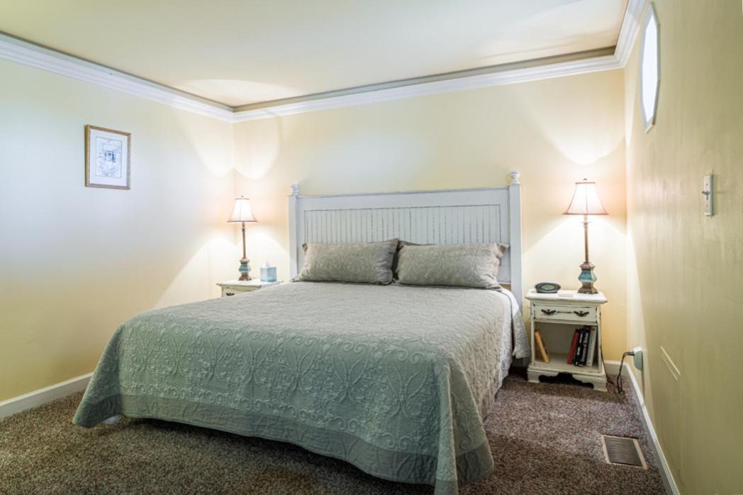 Whitestone Country Inn Kingston Екстериор снимка