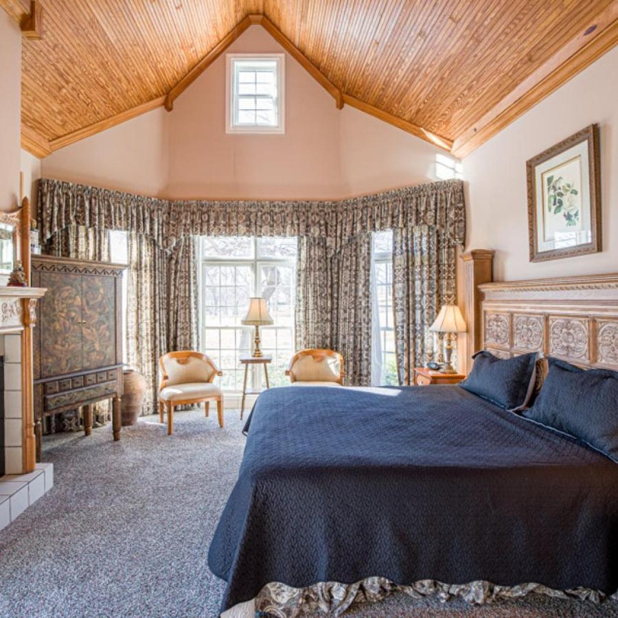 Whitestone Country Inn Kingston Екстериор снимка
