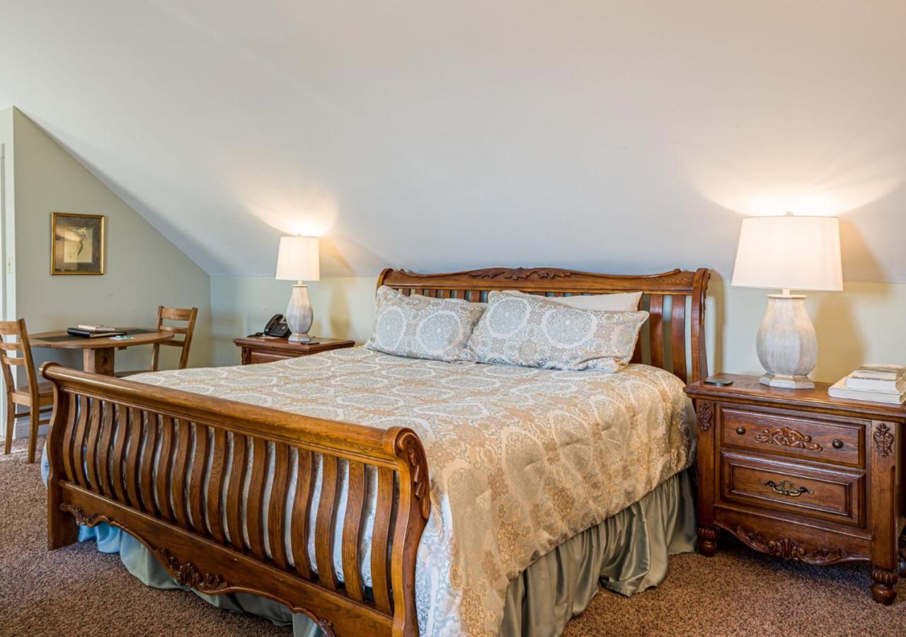 Whitestone Country Inn Kingston Екстериор снимка